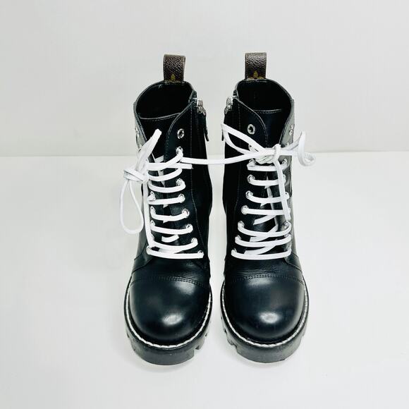 Louis Vuitton Star Trail Logo 37/ US 7 Lace up Ankle Boots Black Leather - Picture 3 of 10